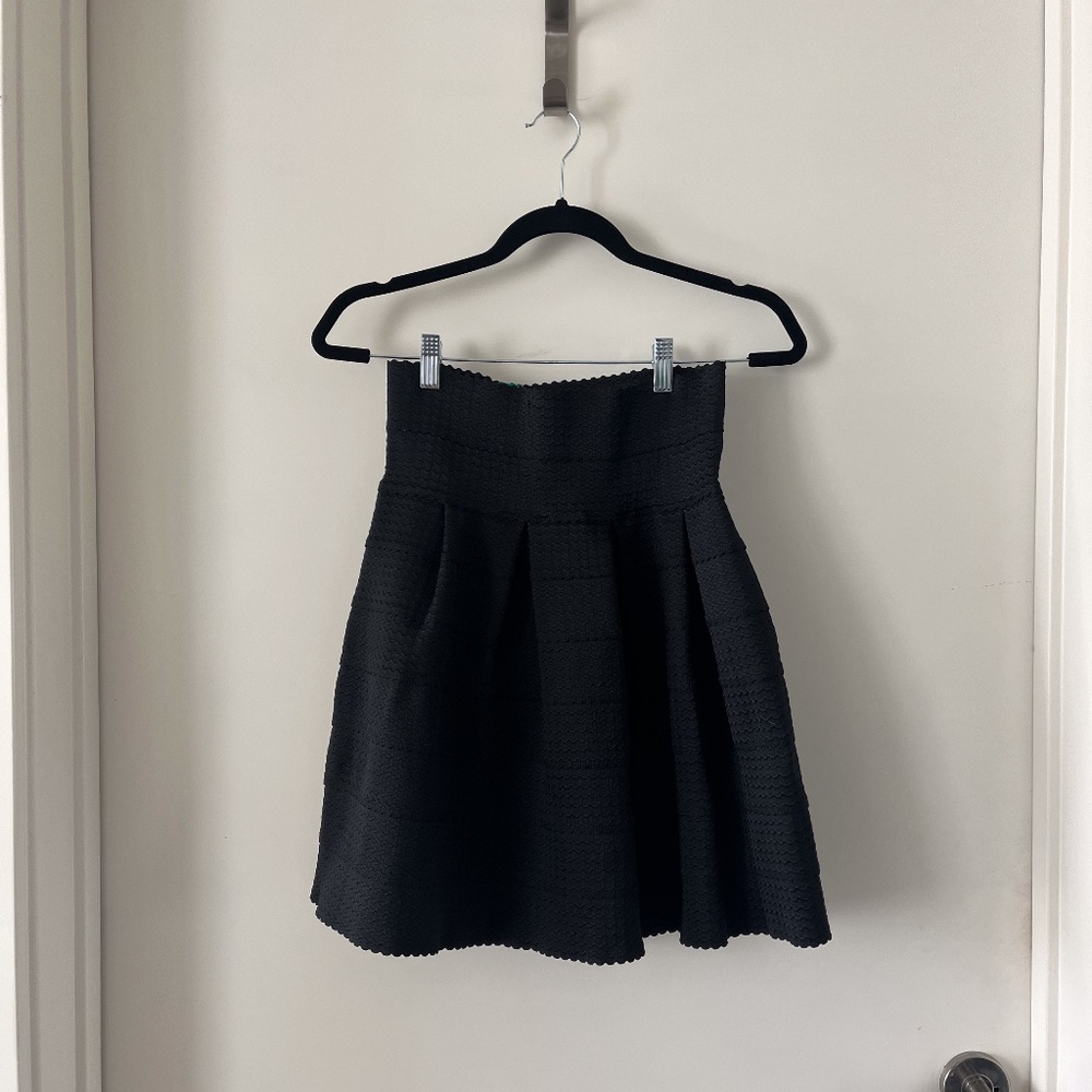 Black Elastic Skirt
